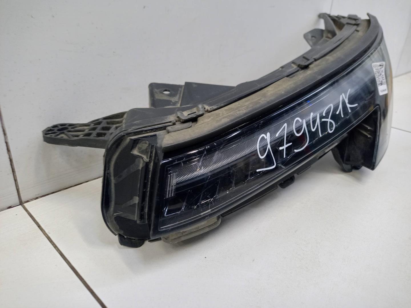 Фара дневного света левая (ходовые огни)