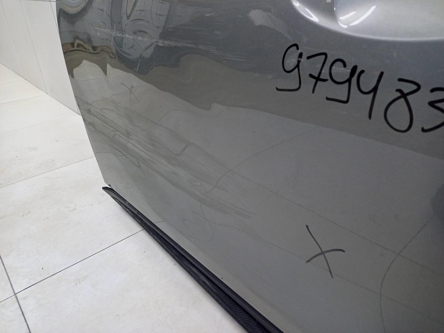 Дверь передняя левая