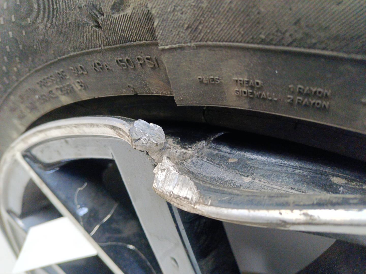 Диск колесный литой легкий сплав