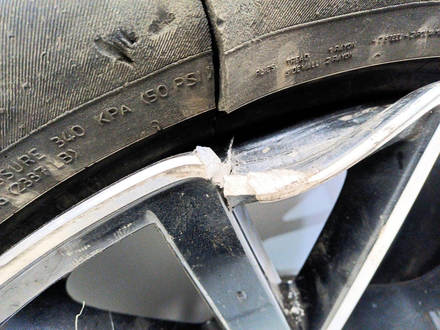 Диск колесный литой легкий сплав