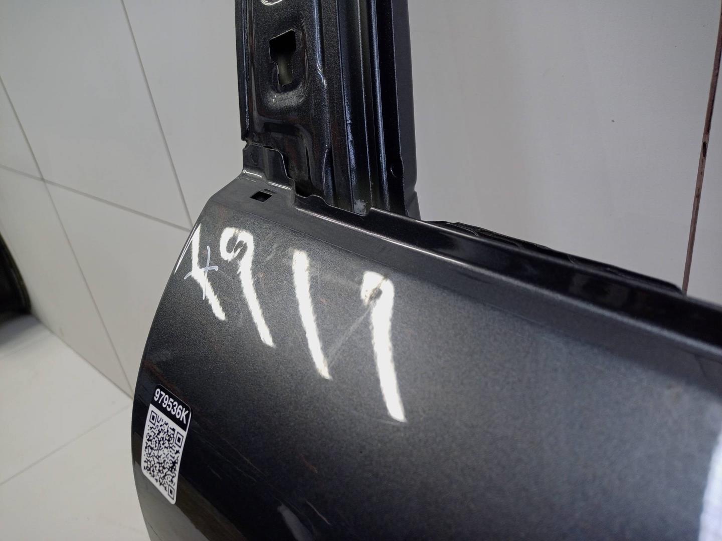 Дверь передняя правая