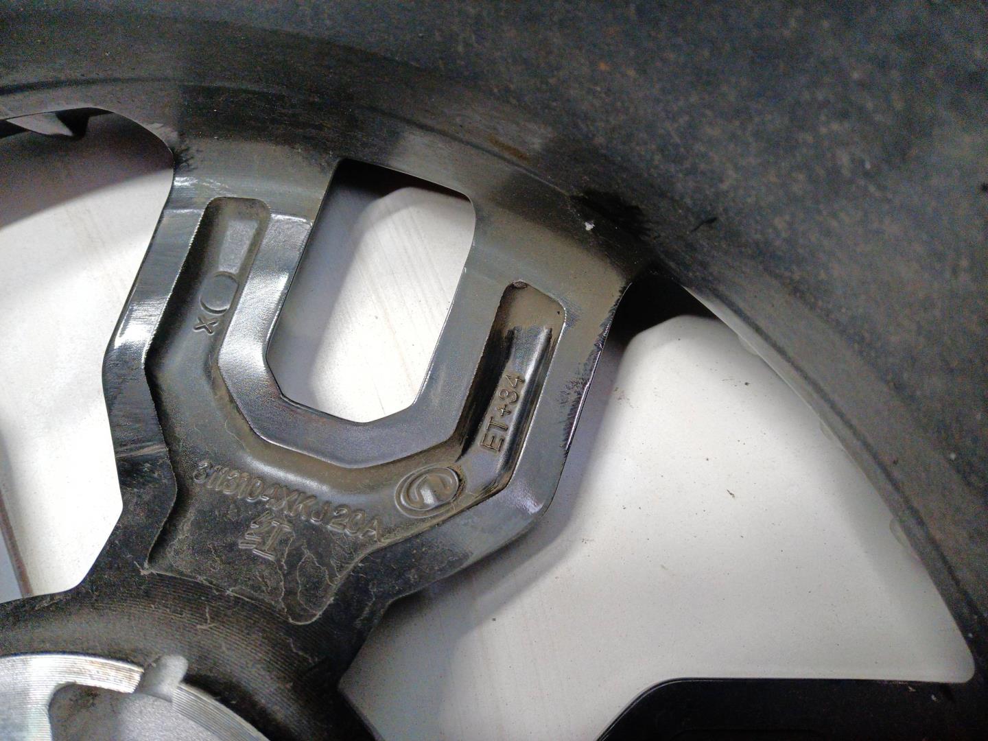 Диск колесный литой легкий сплав