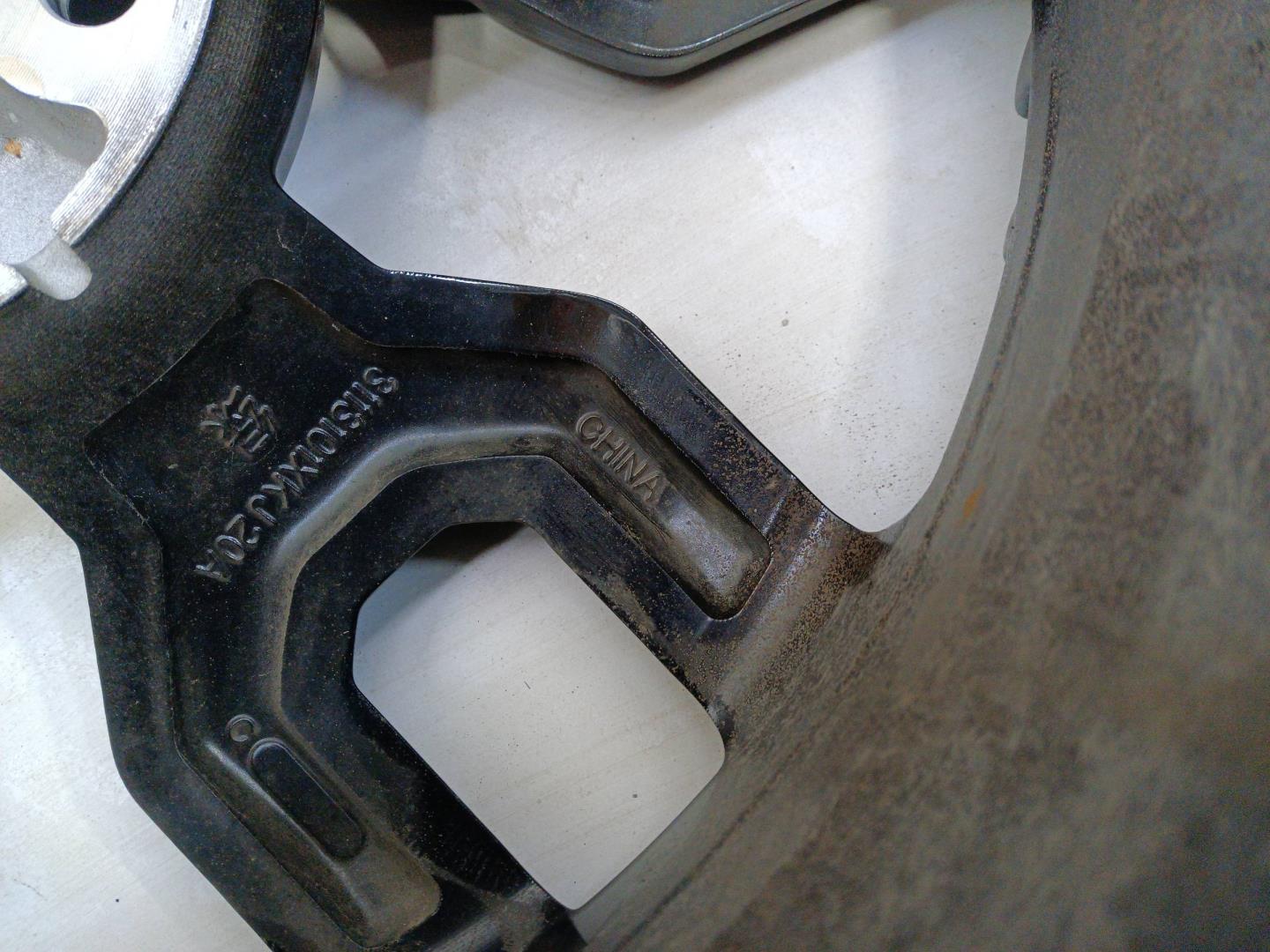 Диск колесный литой легкий сплав