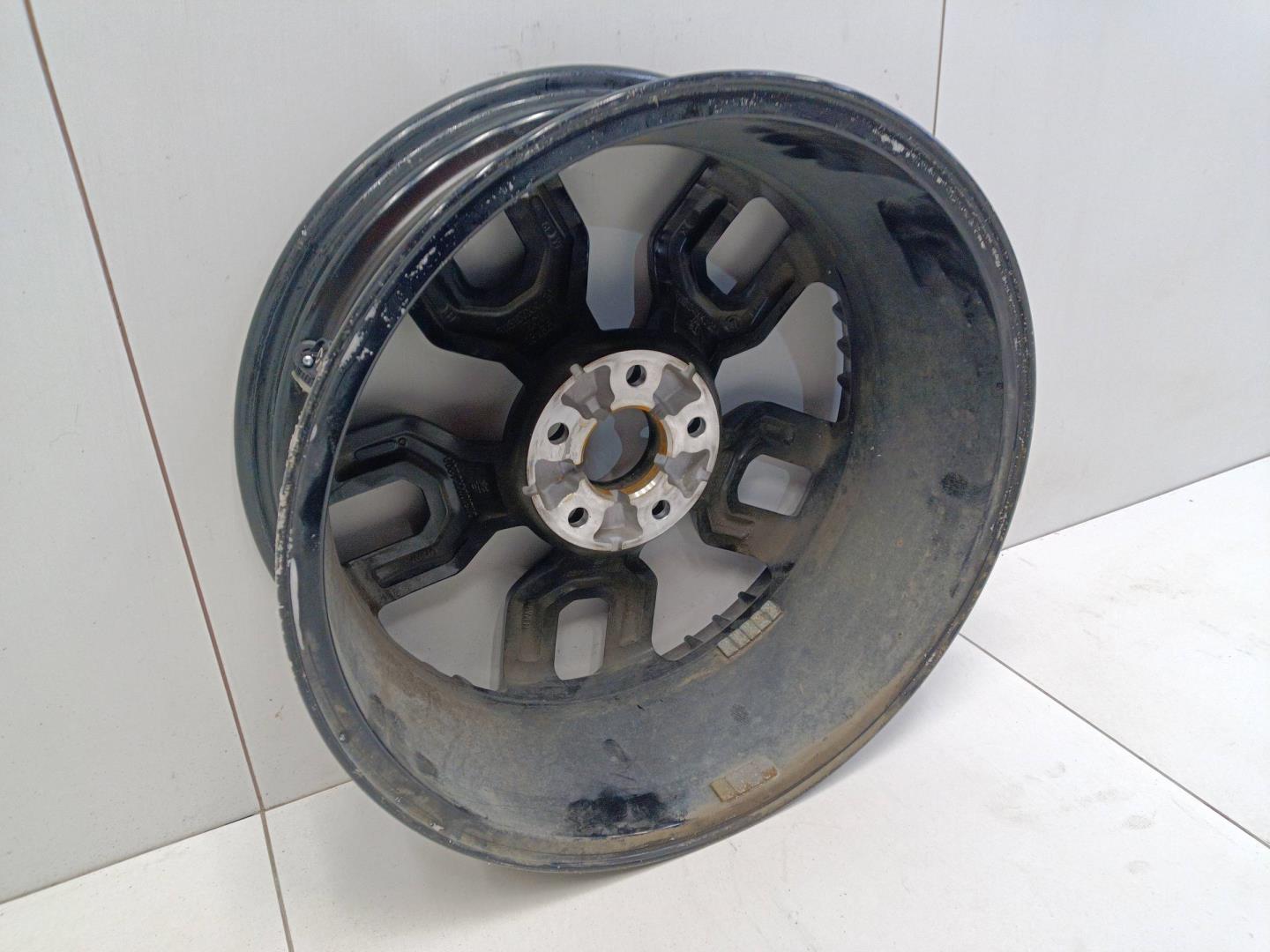 Диск колесный литой легкий сплав