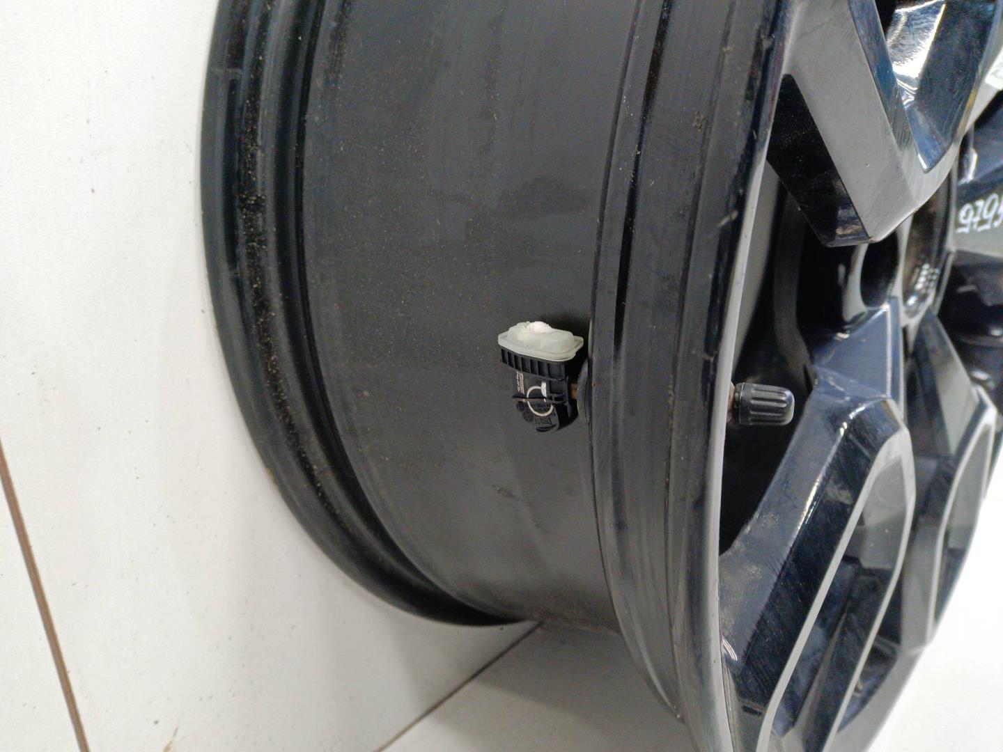 Диск колесный литой легкий сплав