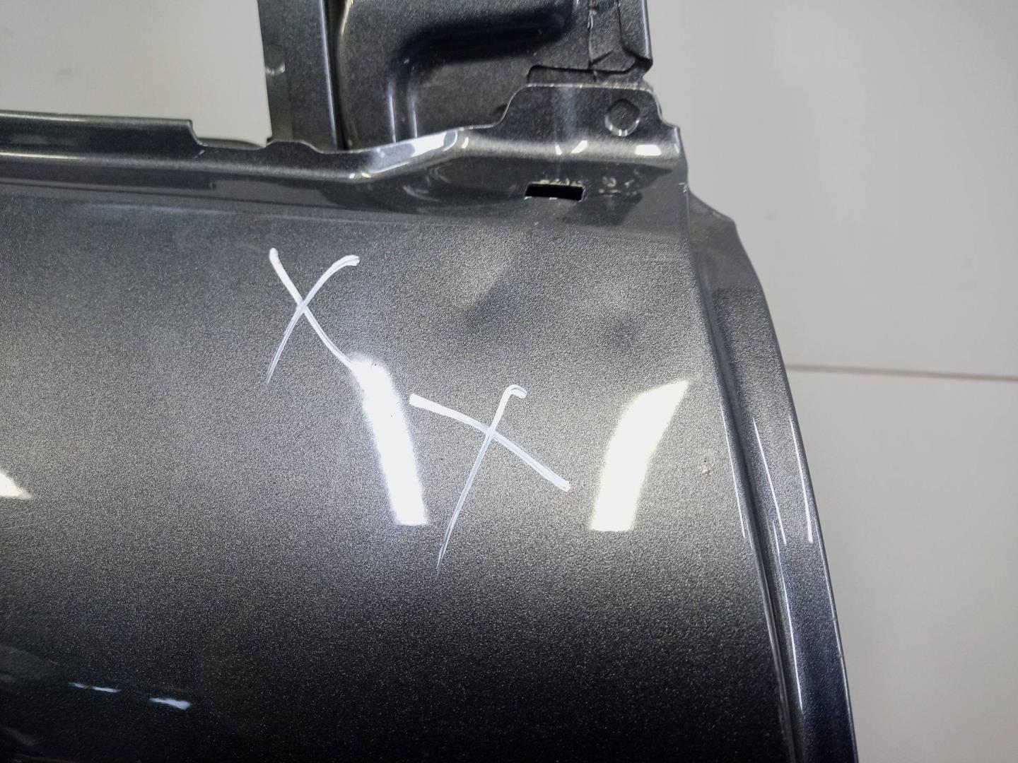 Дверь задняя правая