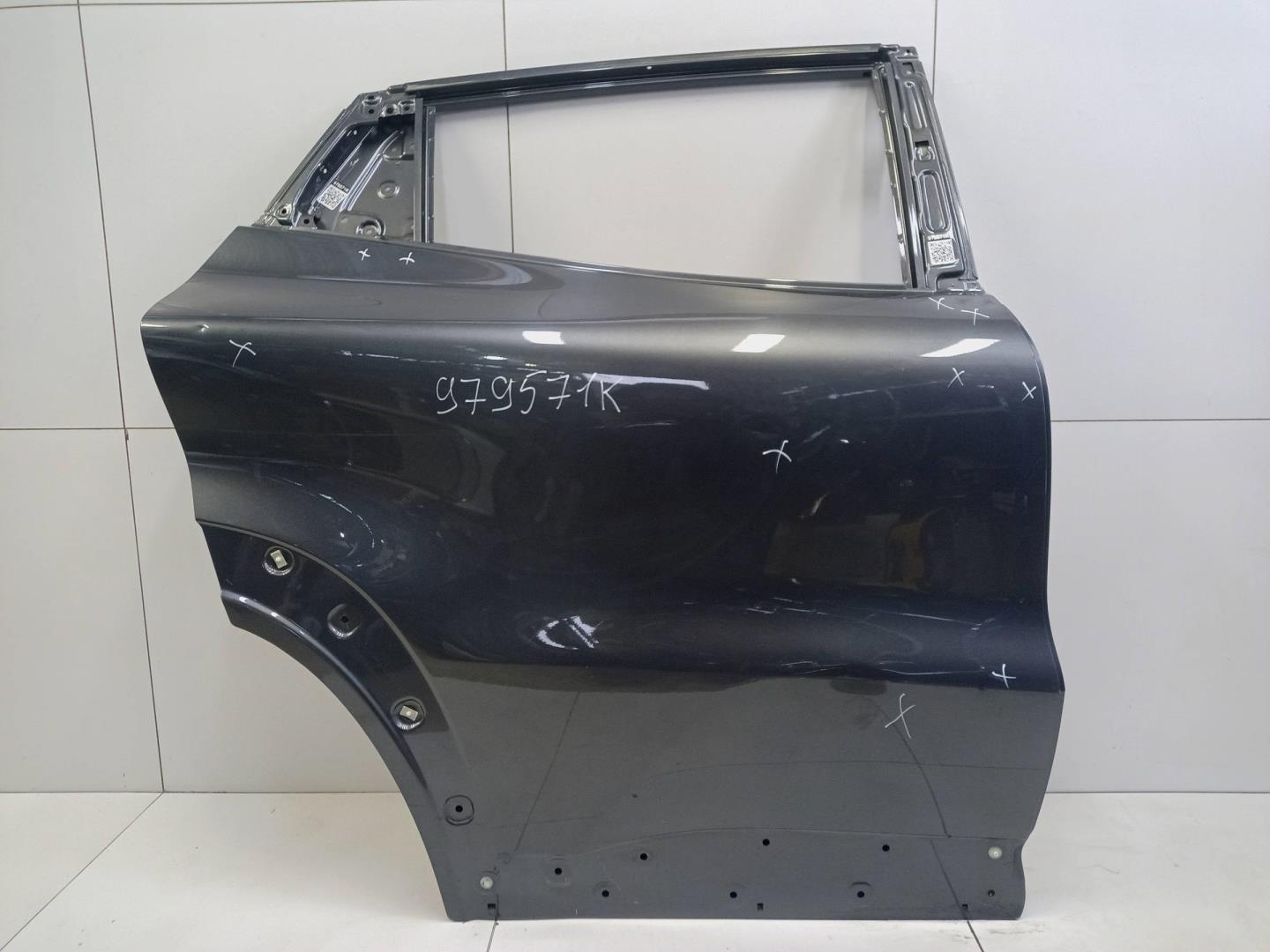 Дверь задняя правая