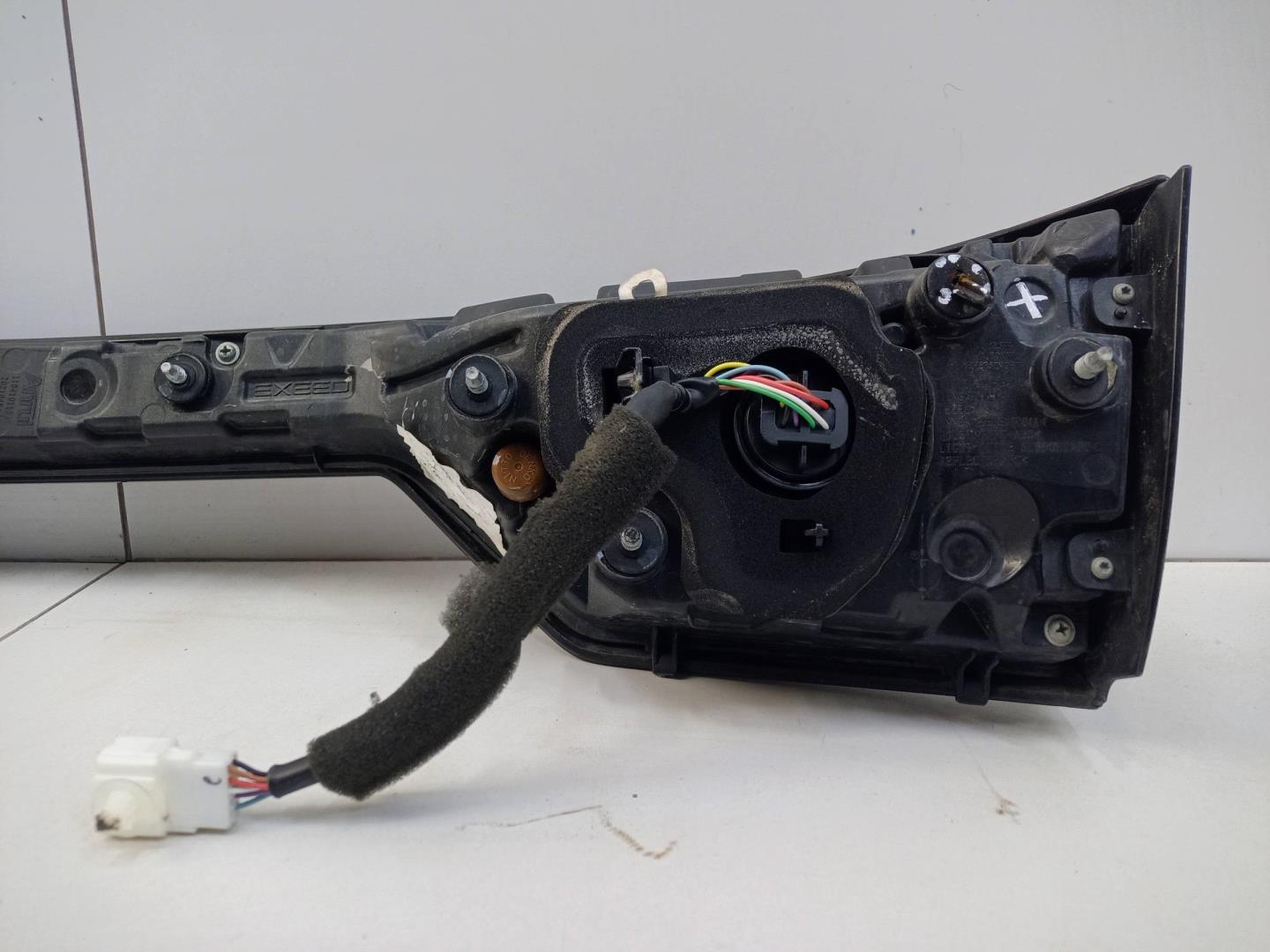 Фонарь задний