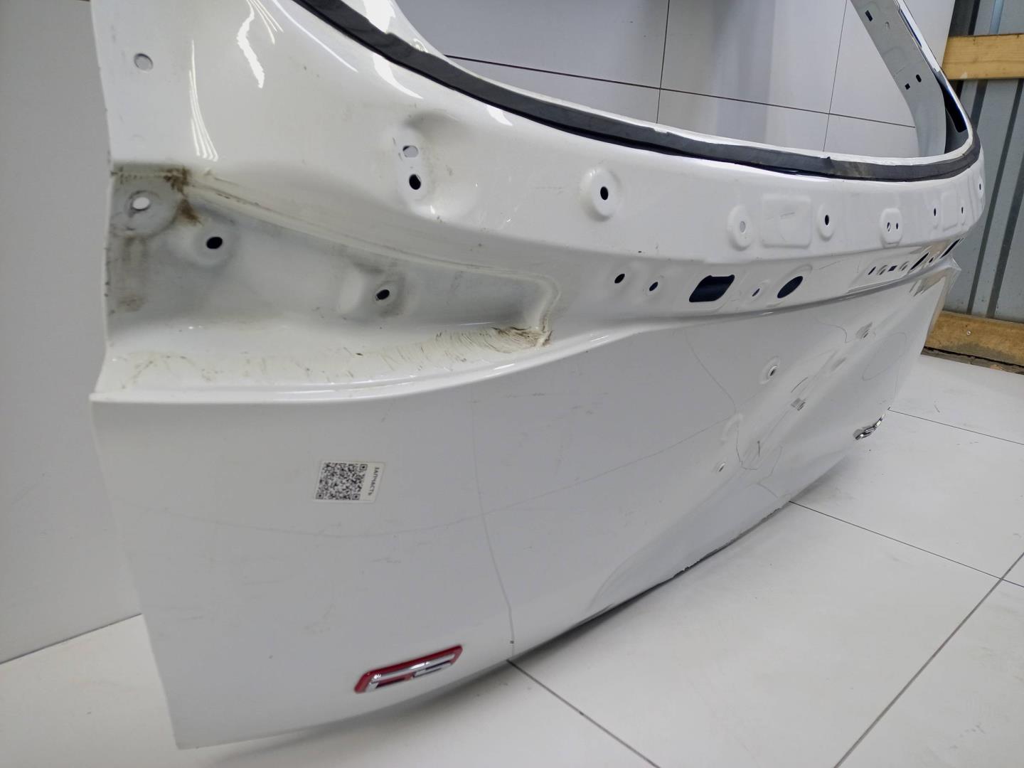 Крышка багажника