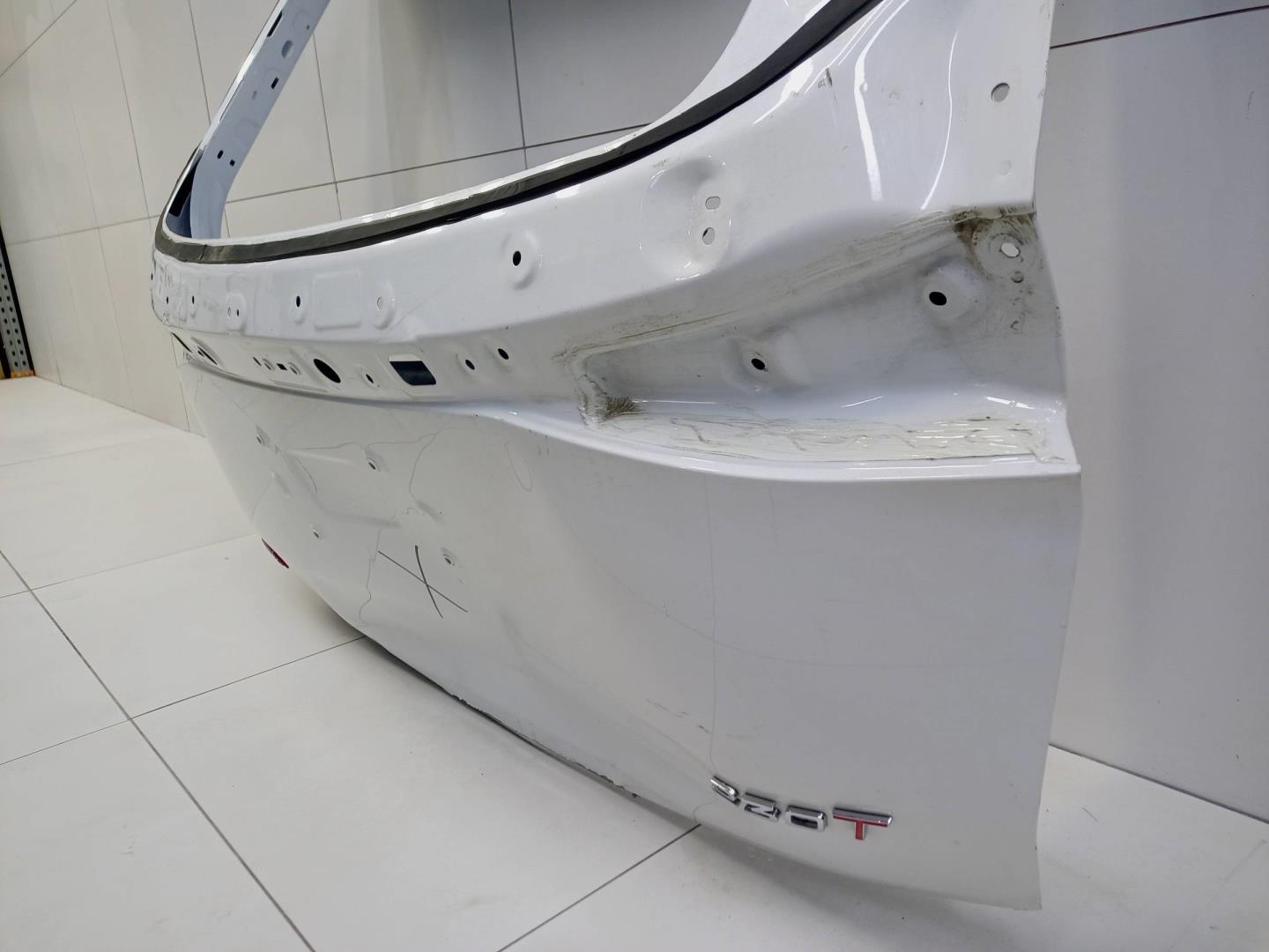 Крышка багажника