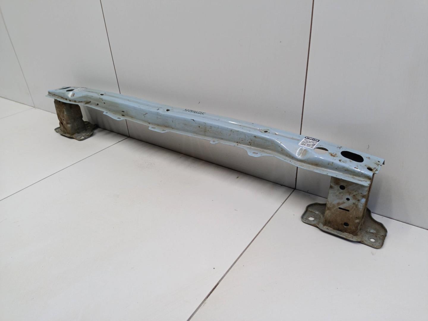 Усилитель заднего бампера