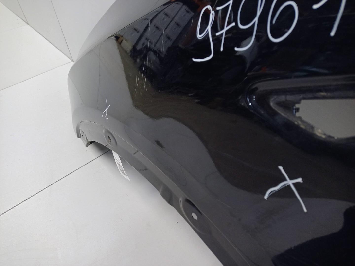 Крыло переднее левое