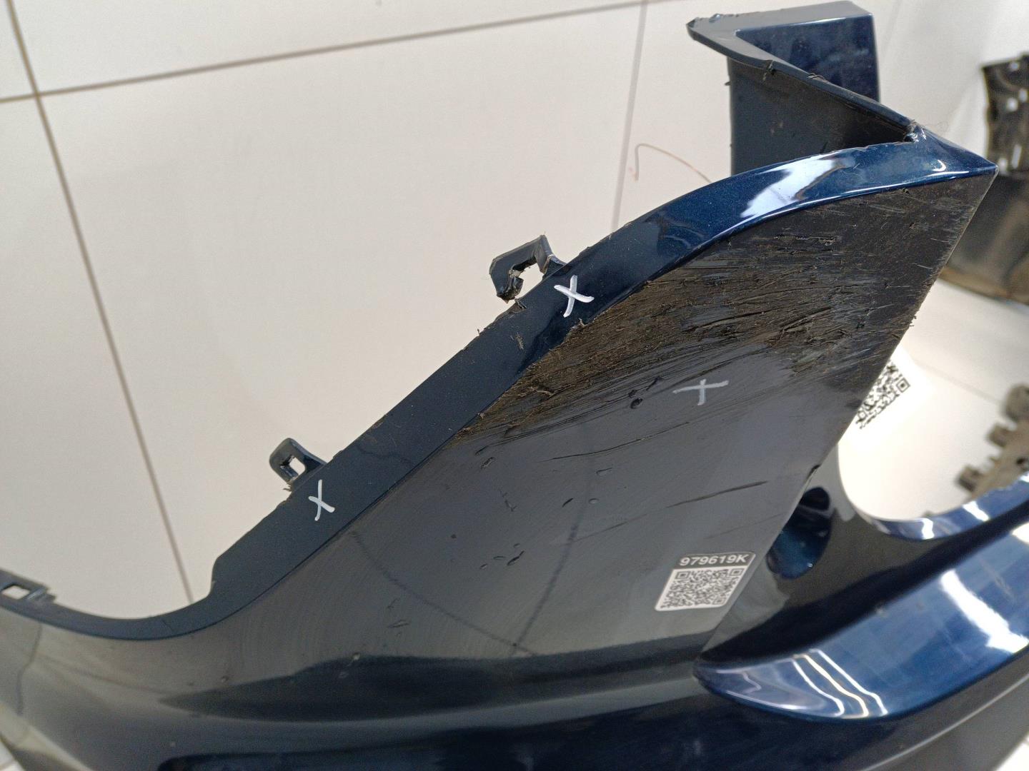 Бампер задний