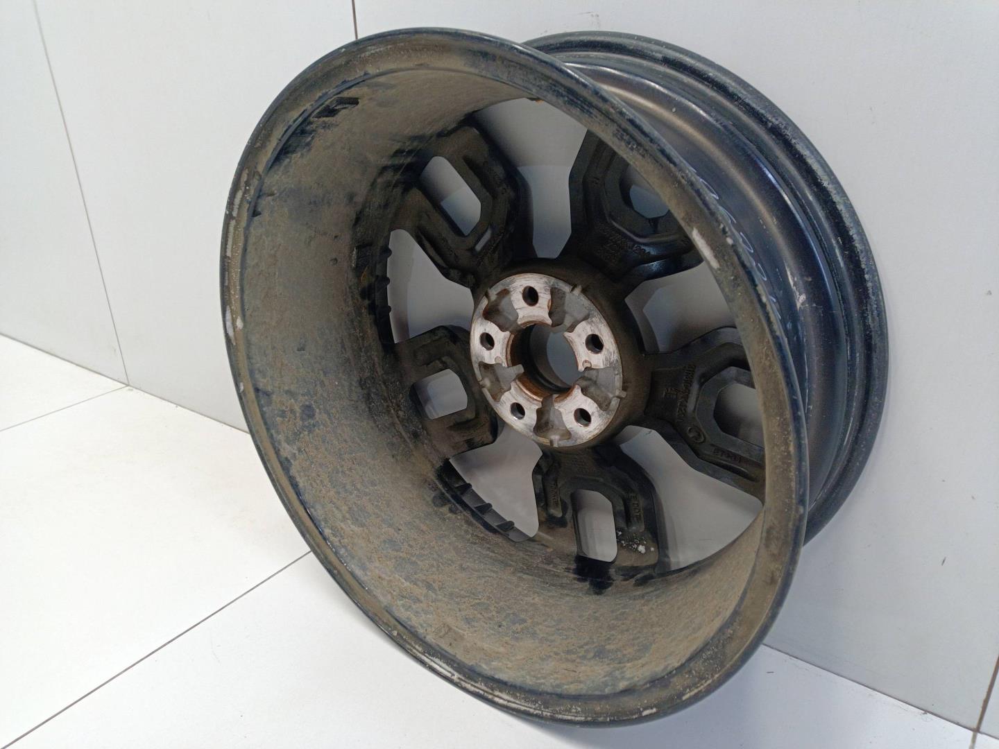 Диск колесный литой легкий сплав