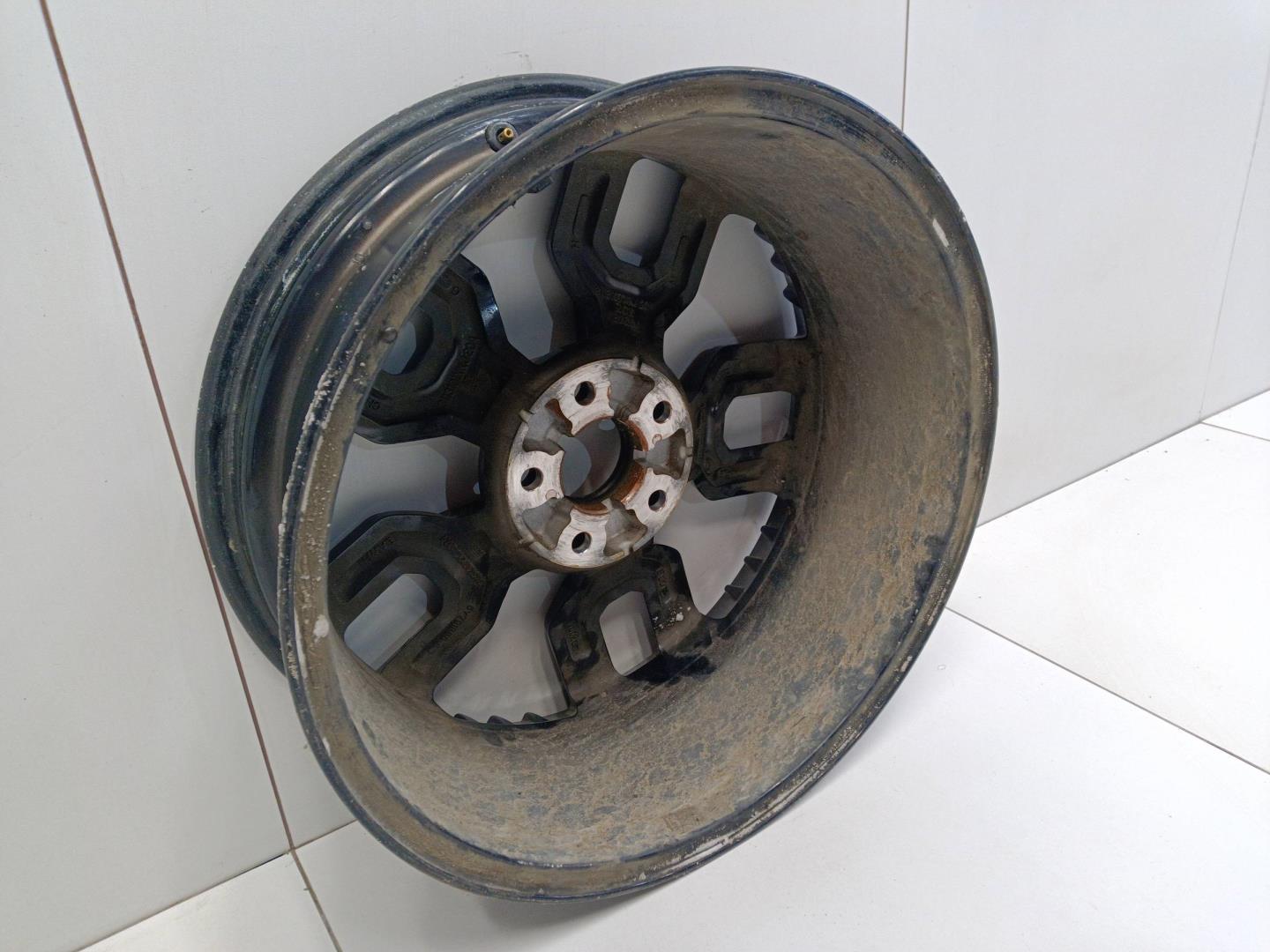 Диск колесный литой легкий сплав