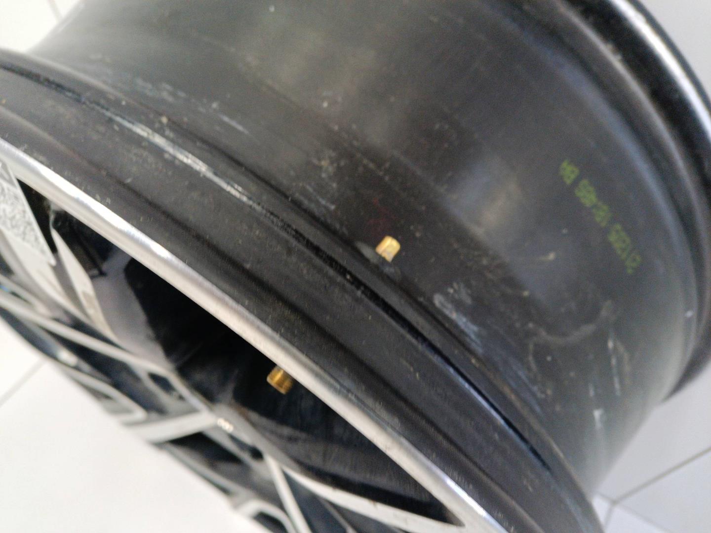 Диск колесный литой легкий сплав