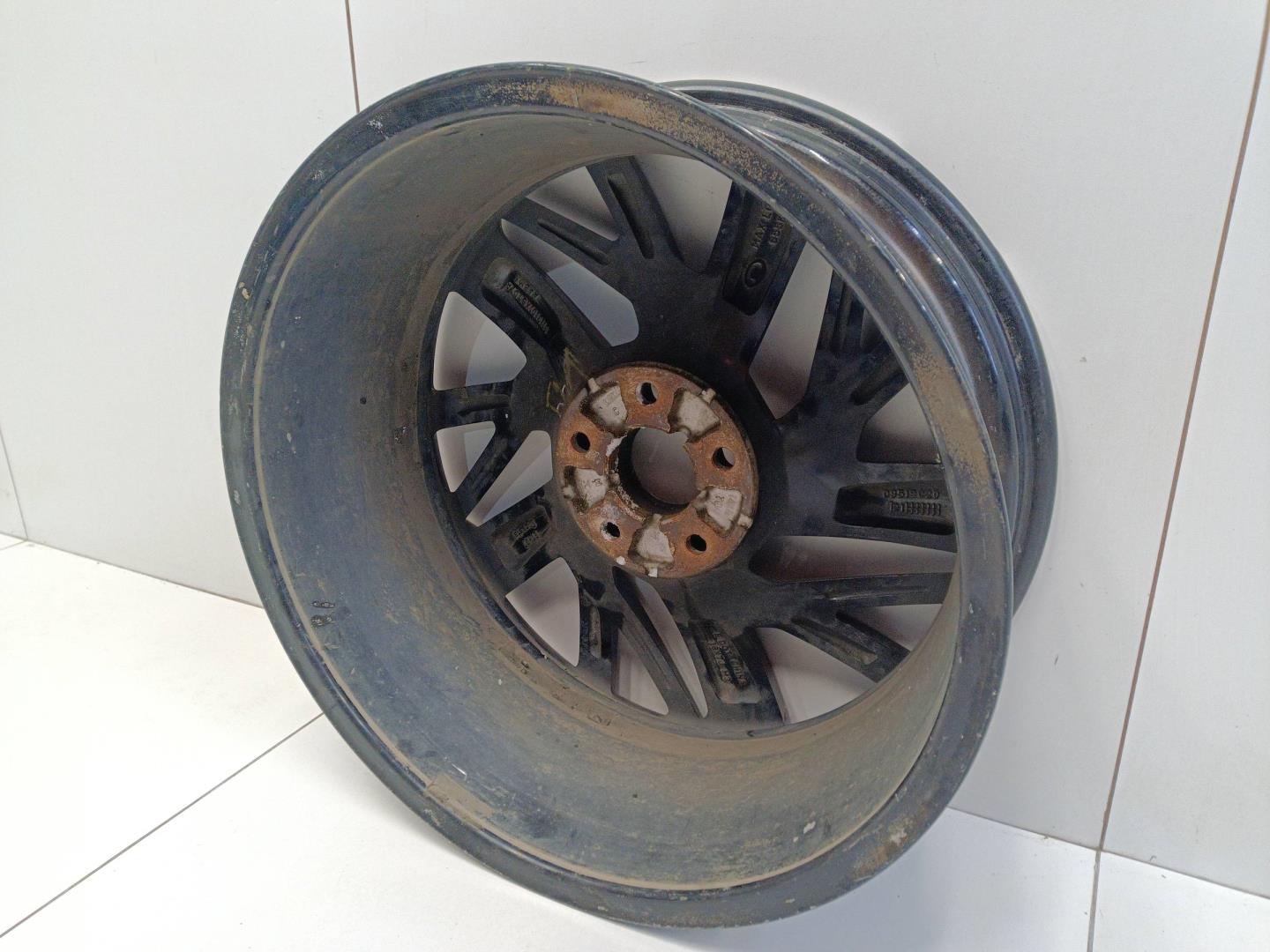 Диск колесный литой легкий сплав