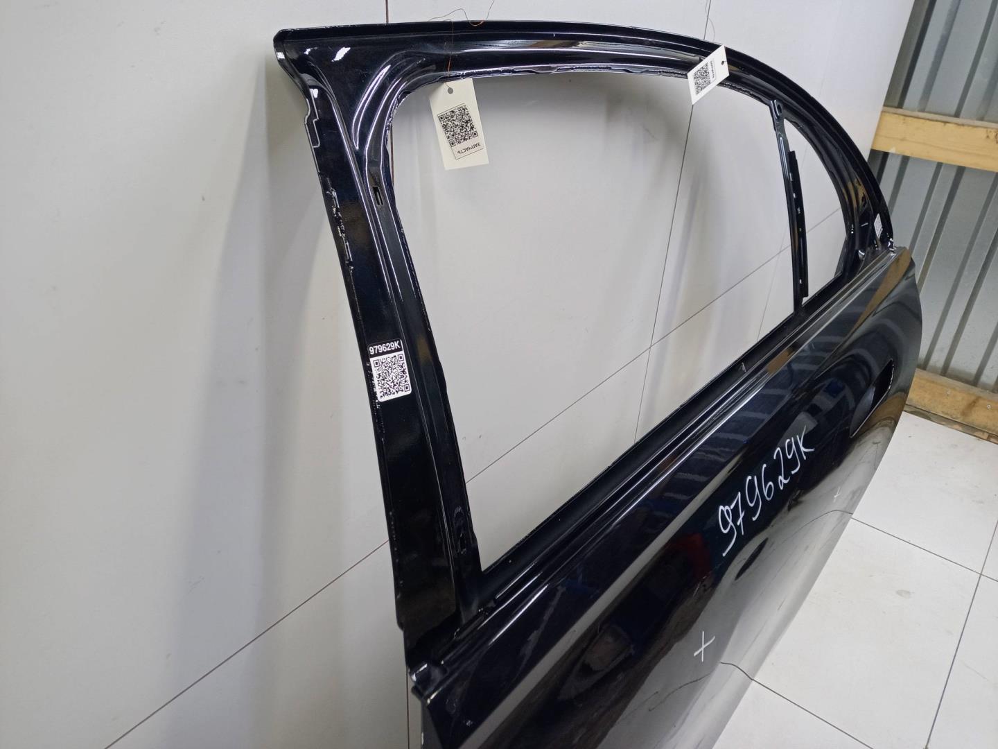 Дверь задняя левая