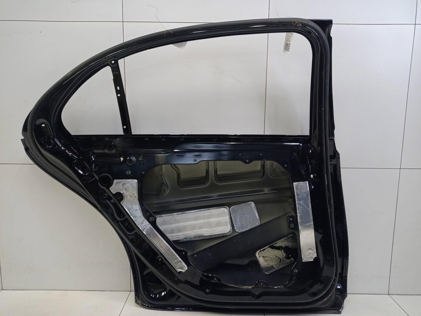 Дверь задняя левая