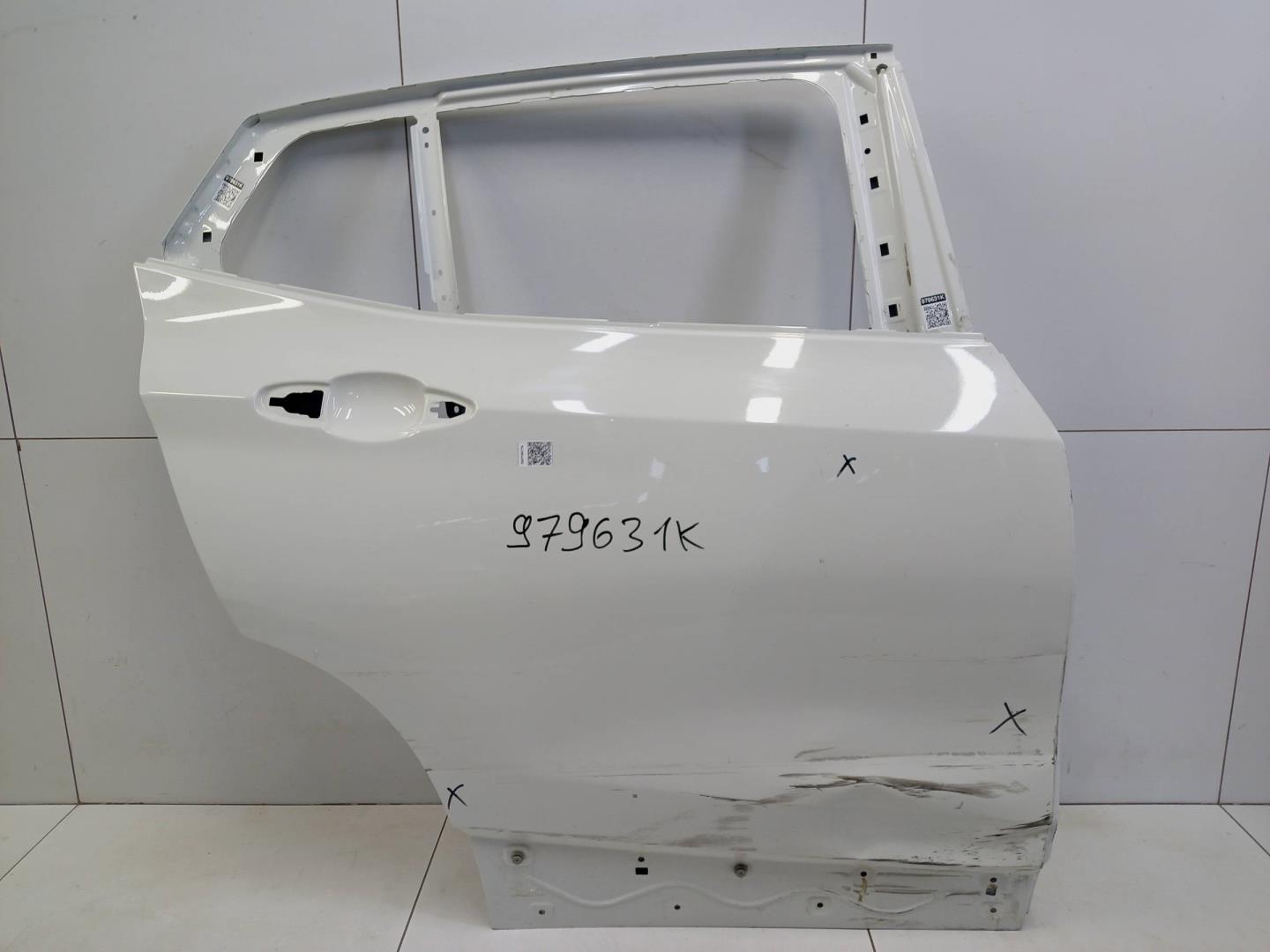 Дверь задняя правая