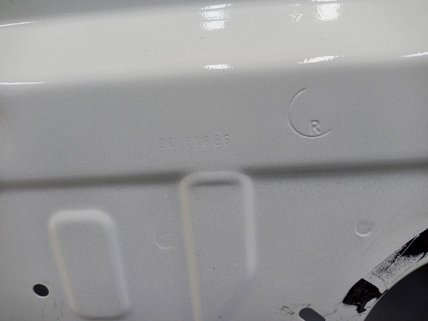 Дверь задняя правая