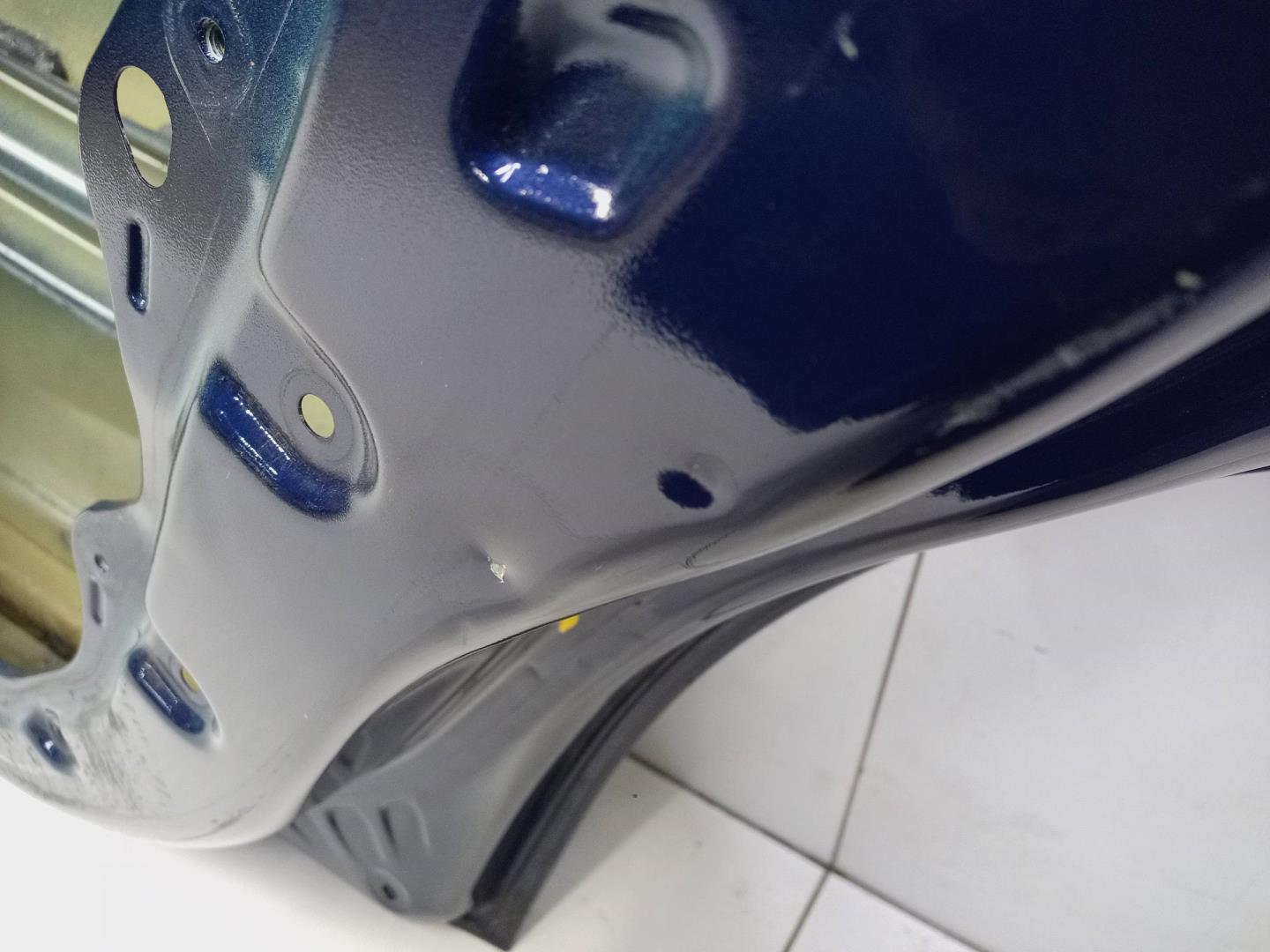 Дверь задняя правая