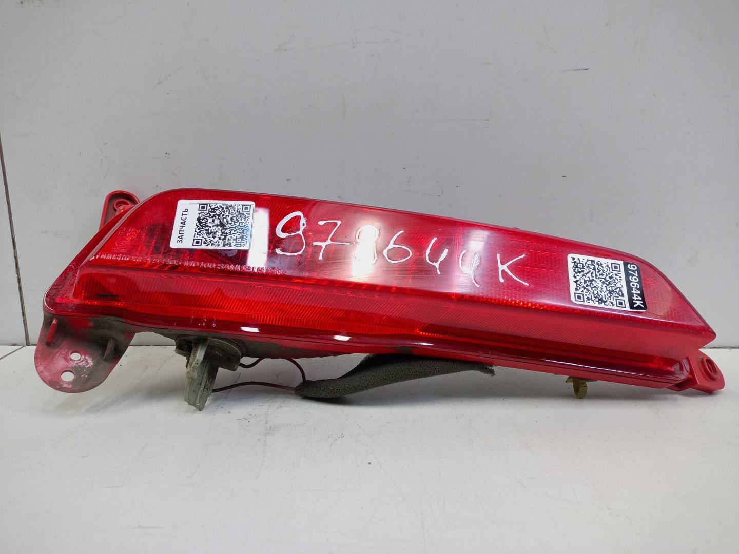 Фонарь задний в бампер левый