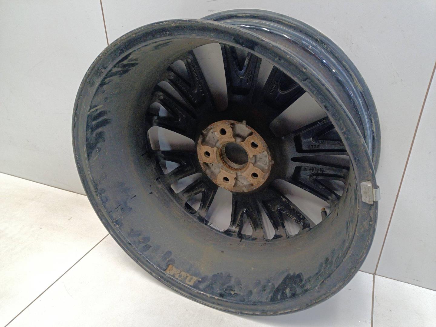 Диск колесный литой легкий сплав