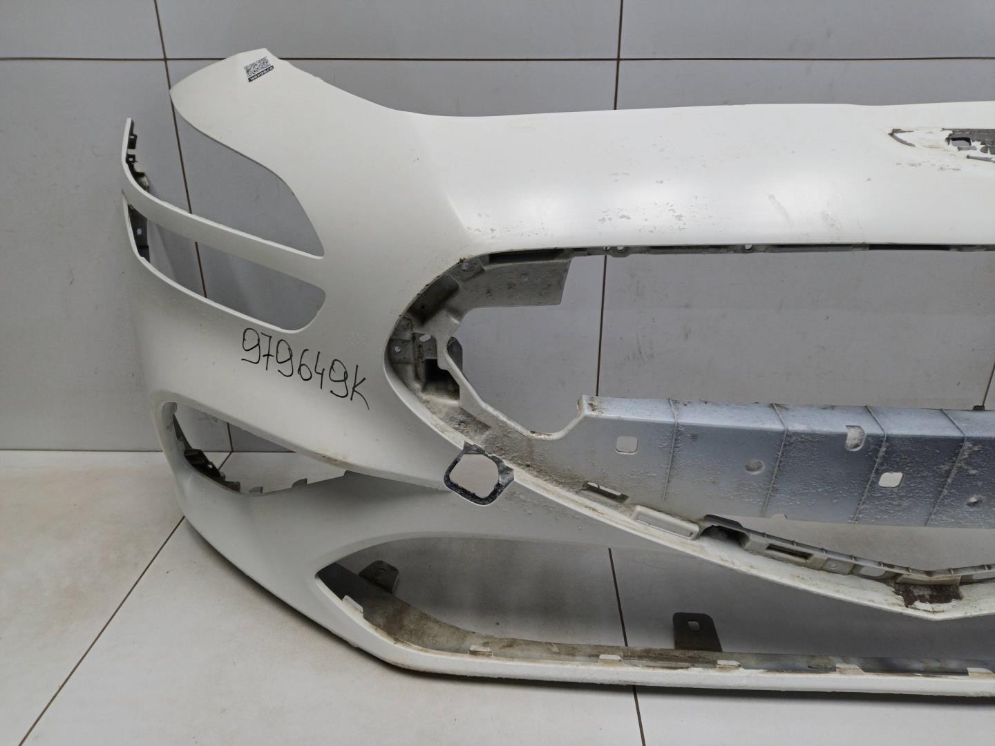 Бампер передний