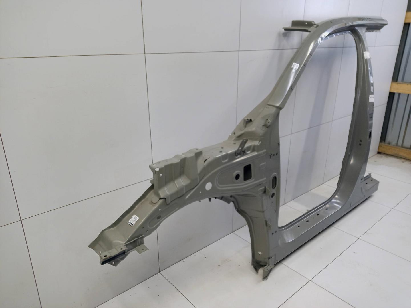 Кузовной элемент