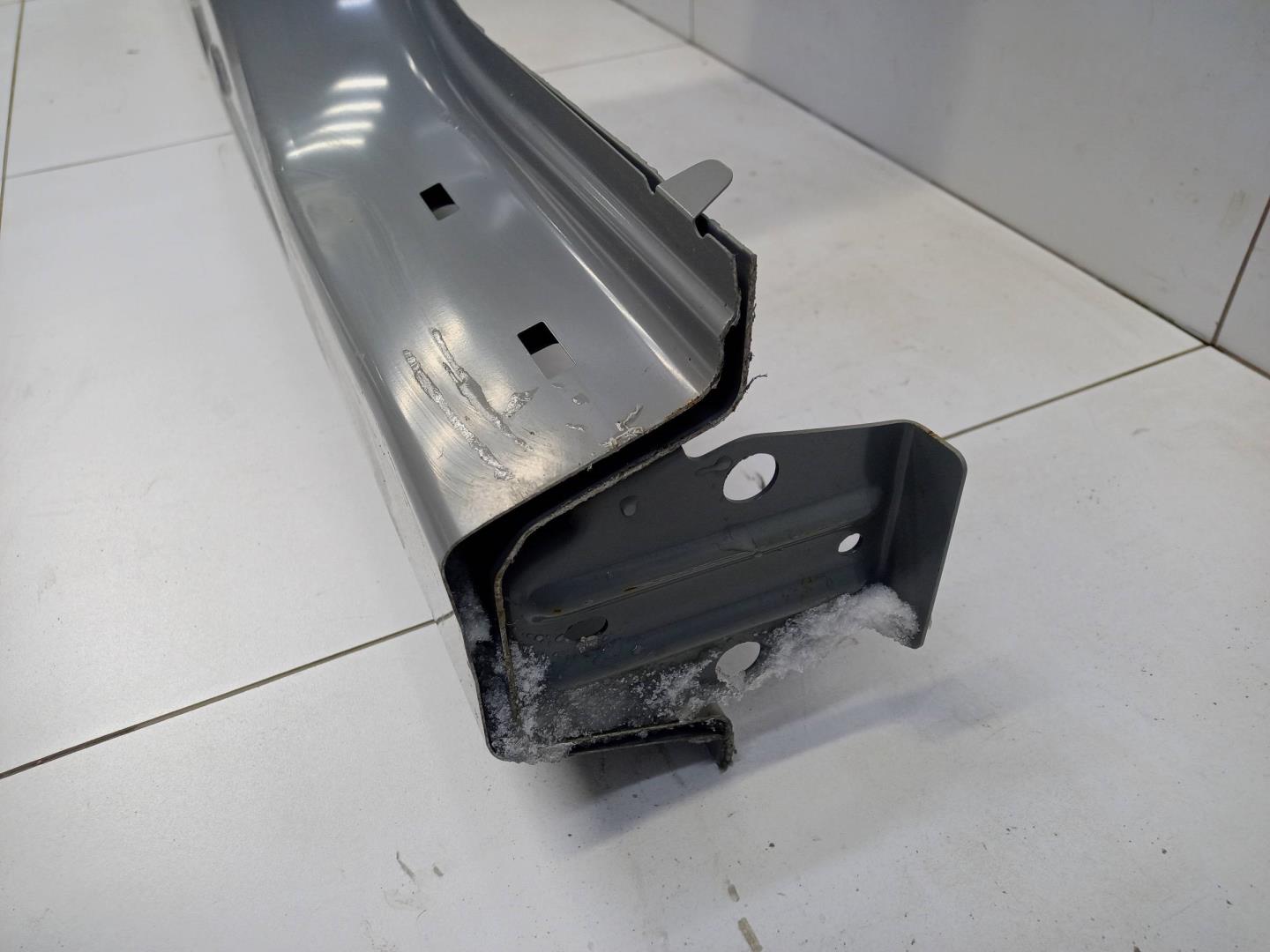 Кузовной элемент