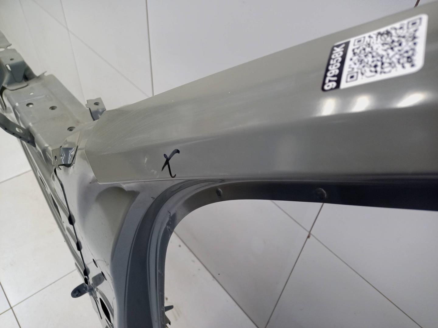 Кузовной элемент