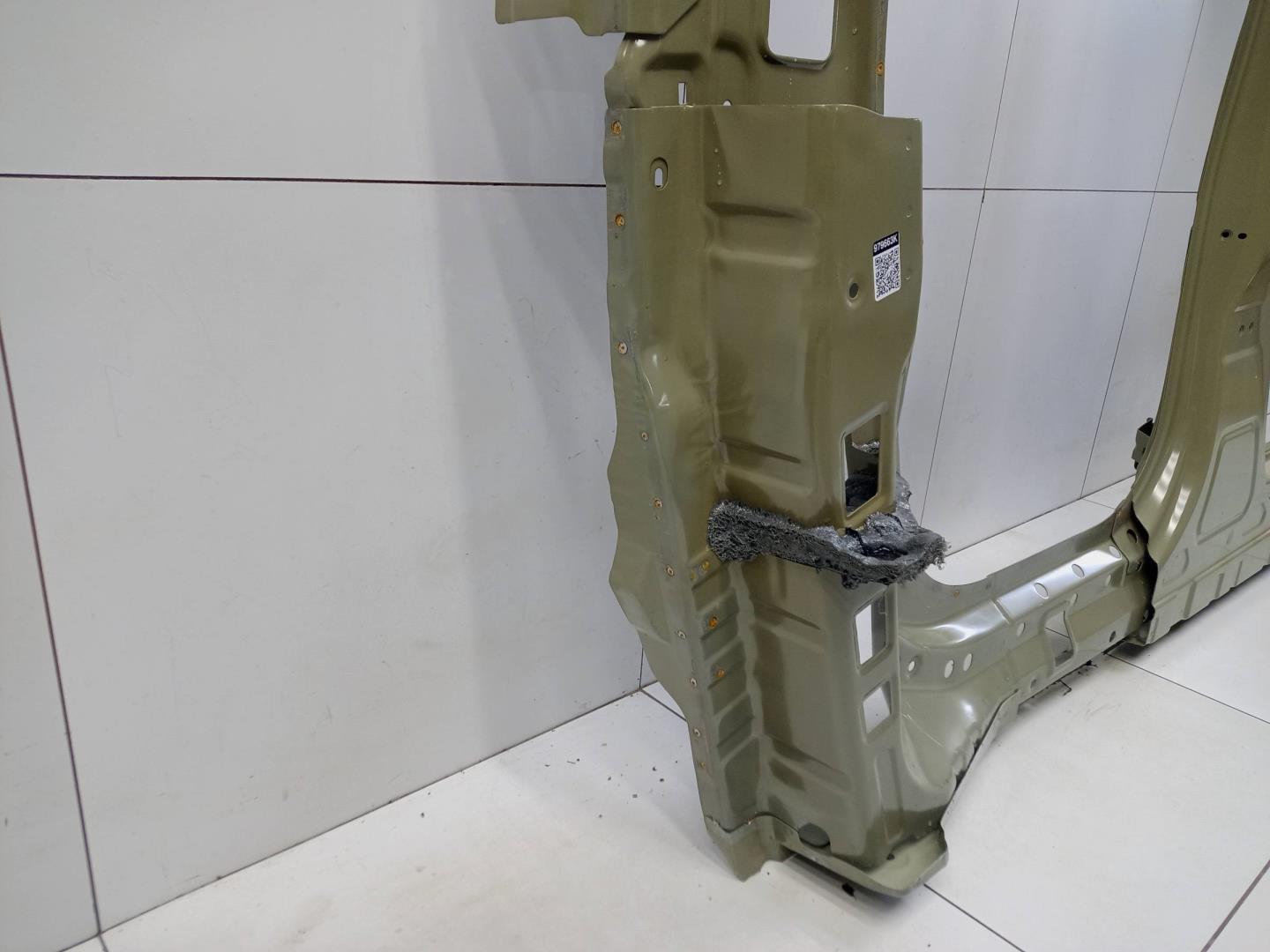 Кузовной элемент