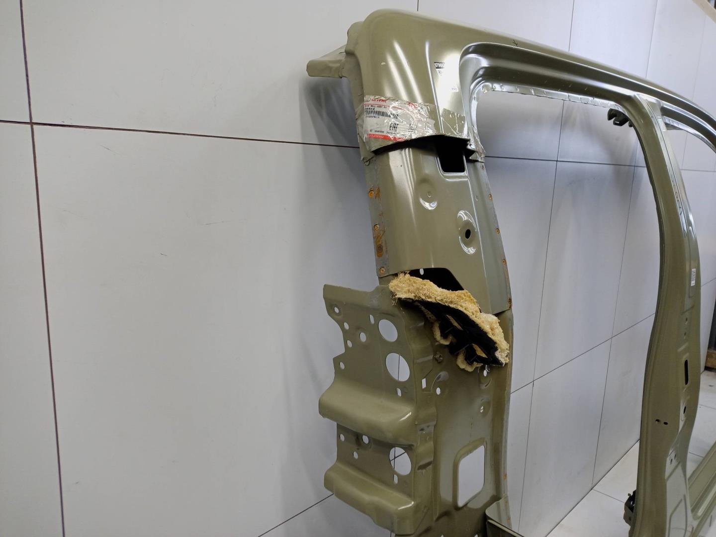 Кузовной элемент