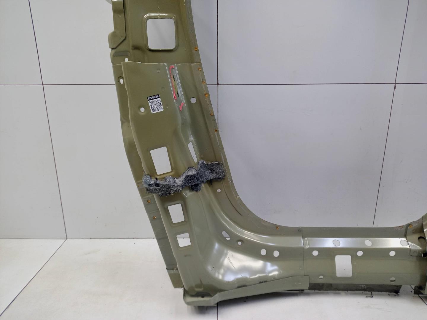 Кузовной элемент