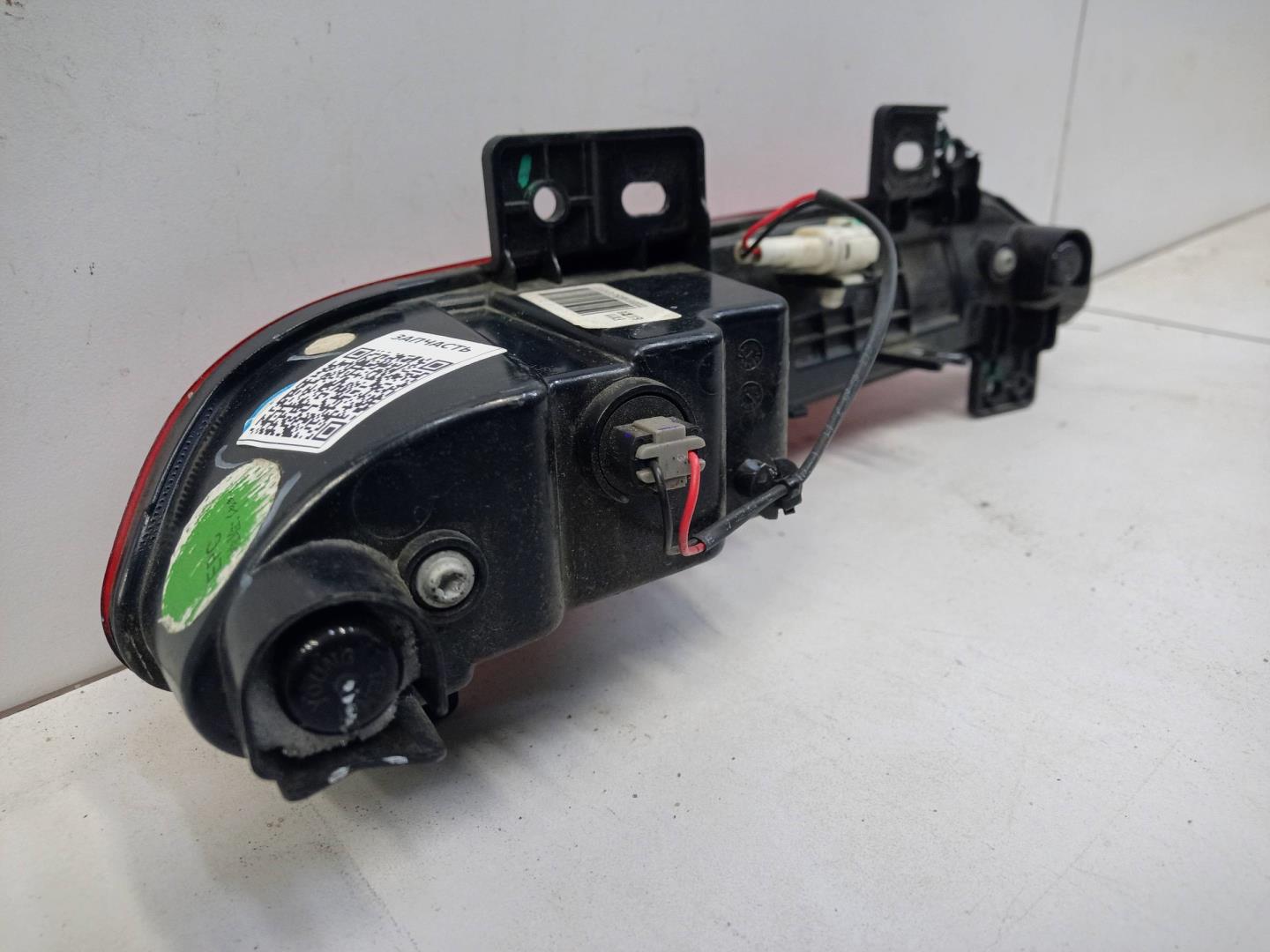 Фонарь задний в бампер правый