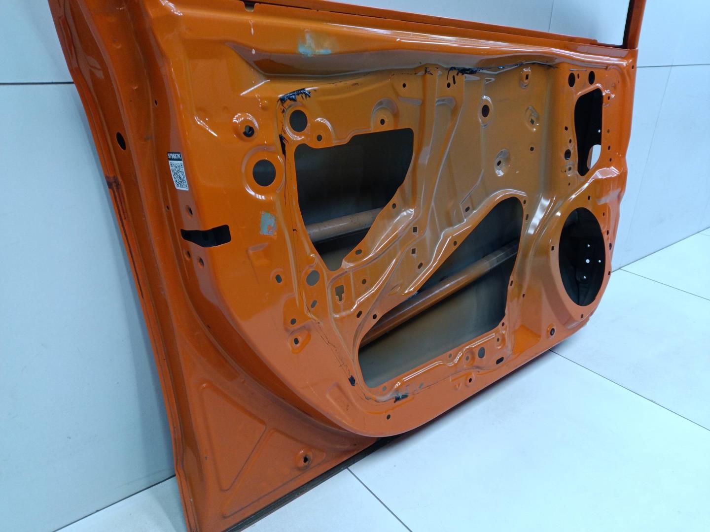 Дверь передняя левая