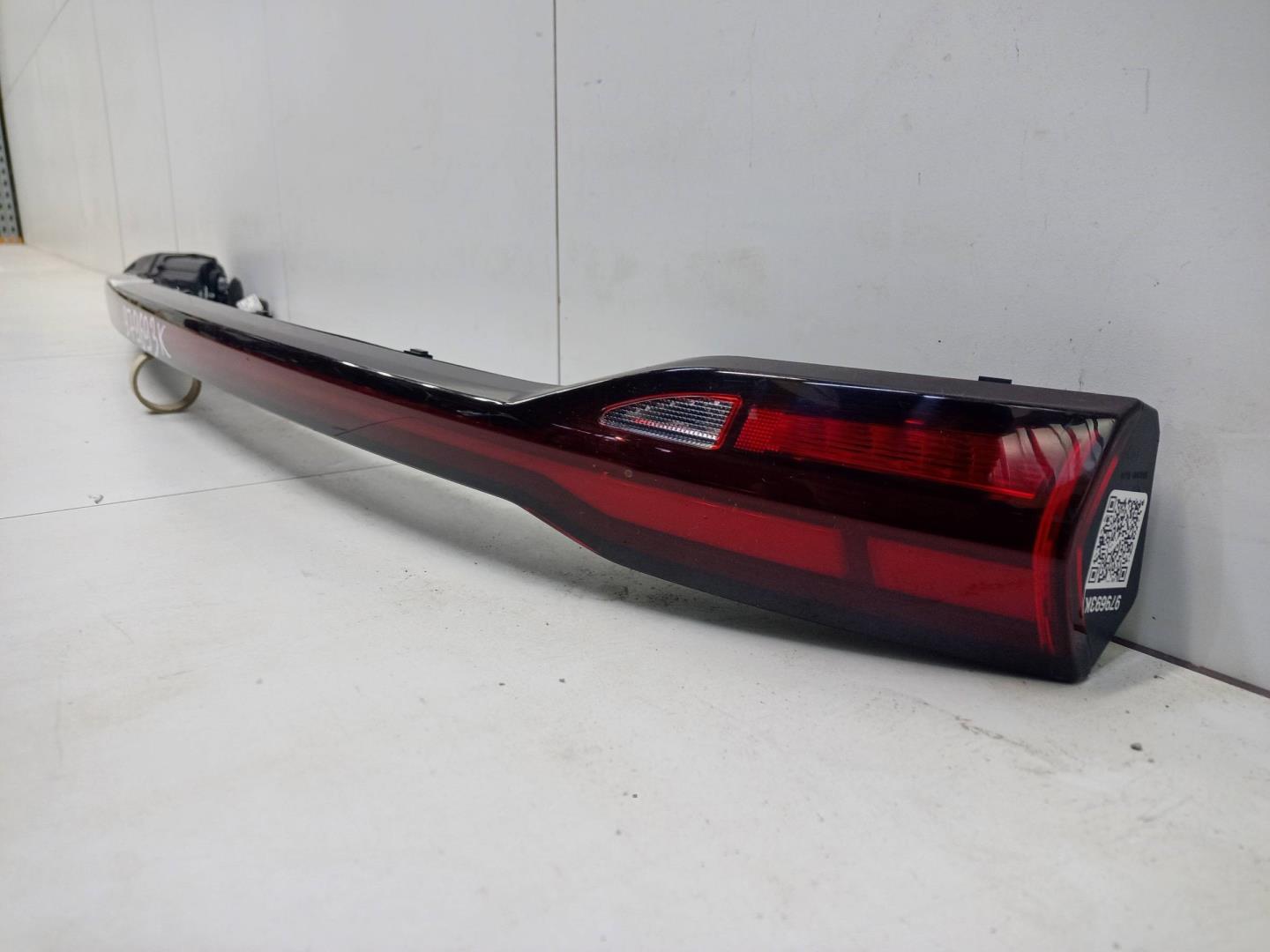 Фонарь задний (стоп сигнал)