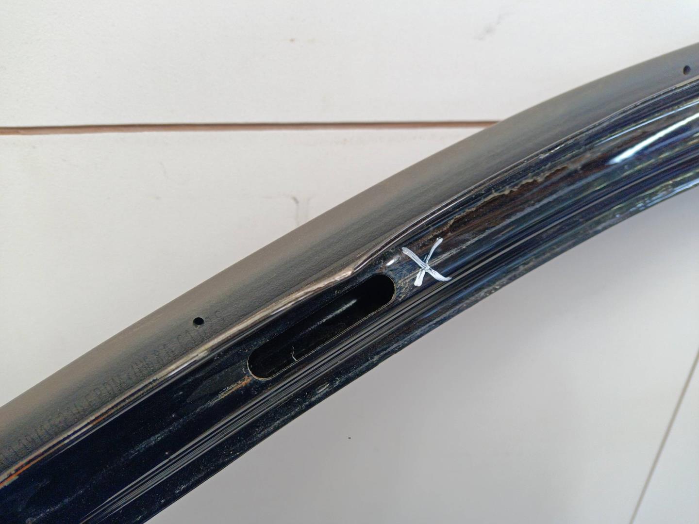 Дверь передняя левая