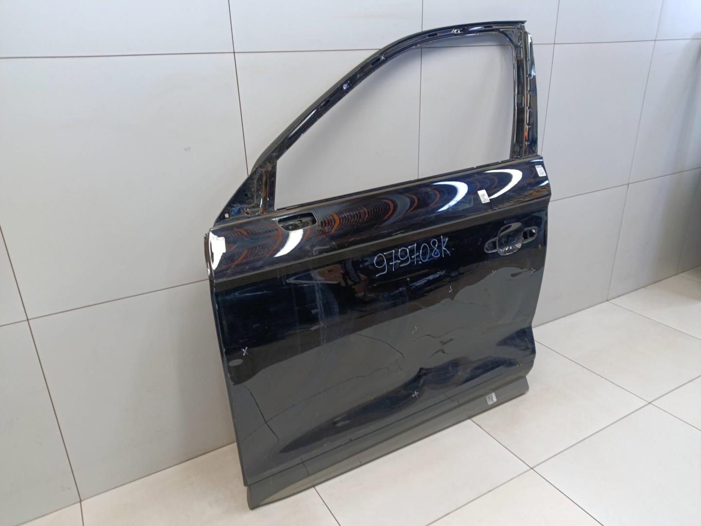 Дверь передняя левая