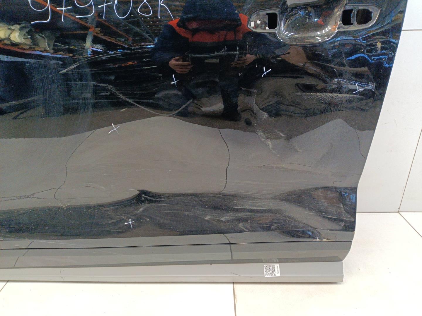 Дверь передняя левая