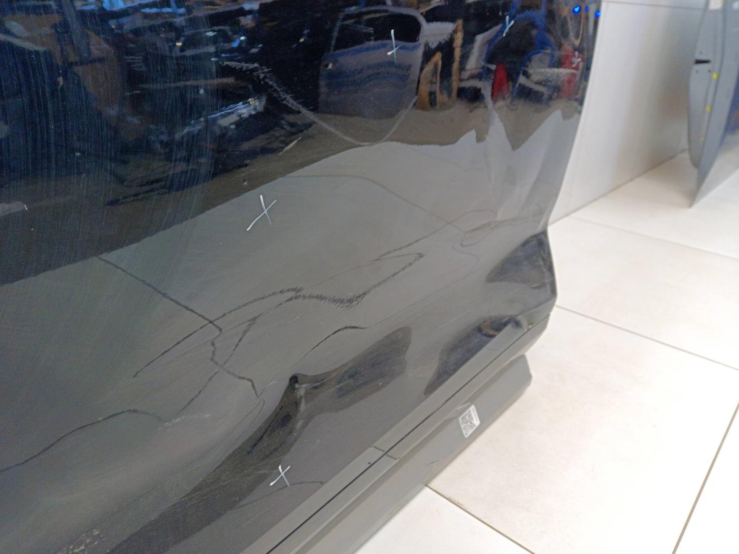 Дверь передняя левая