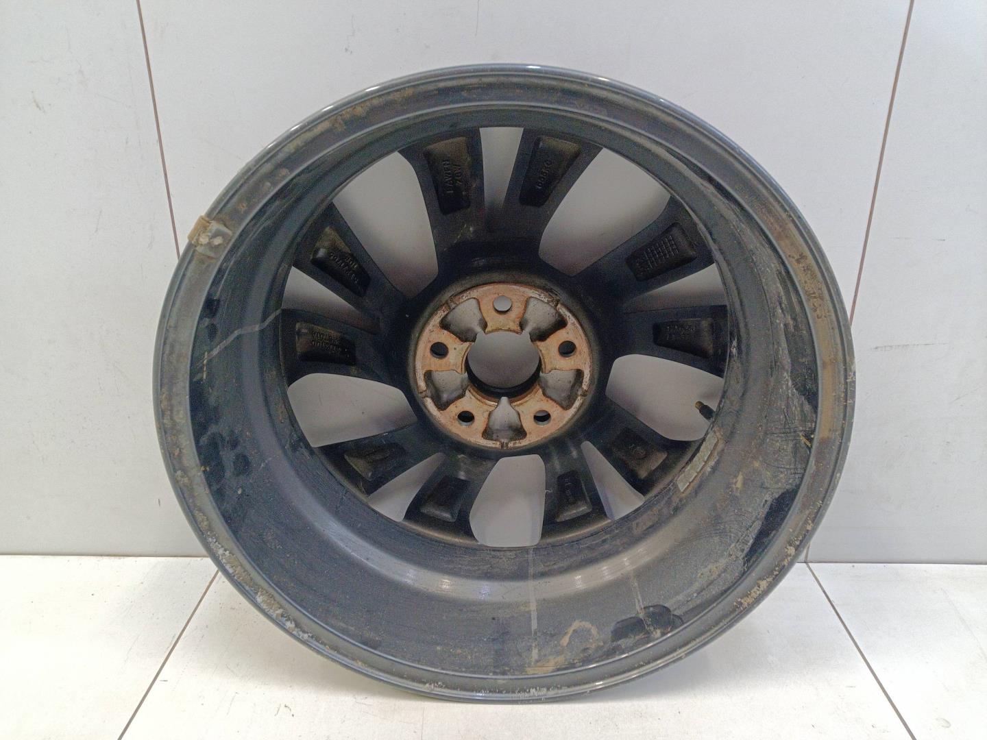 Диск колесный литой легкий сплав