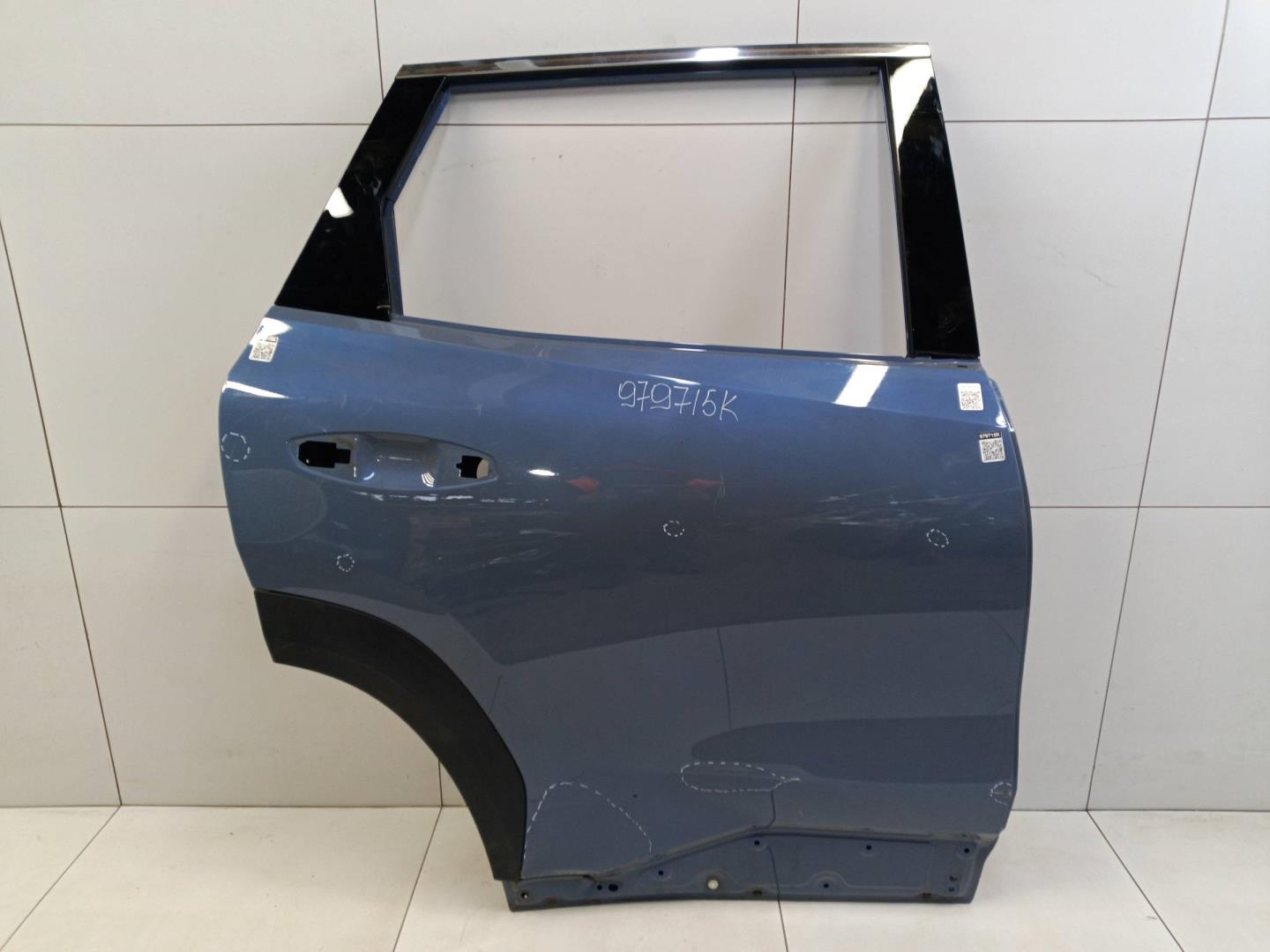 Дверь задняя правая