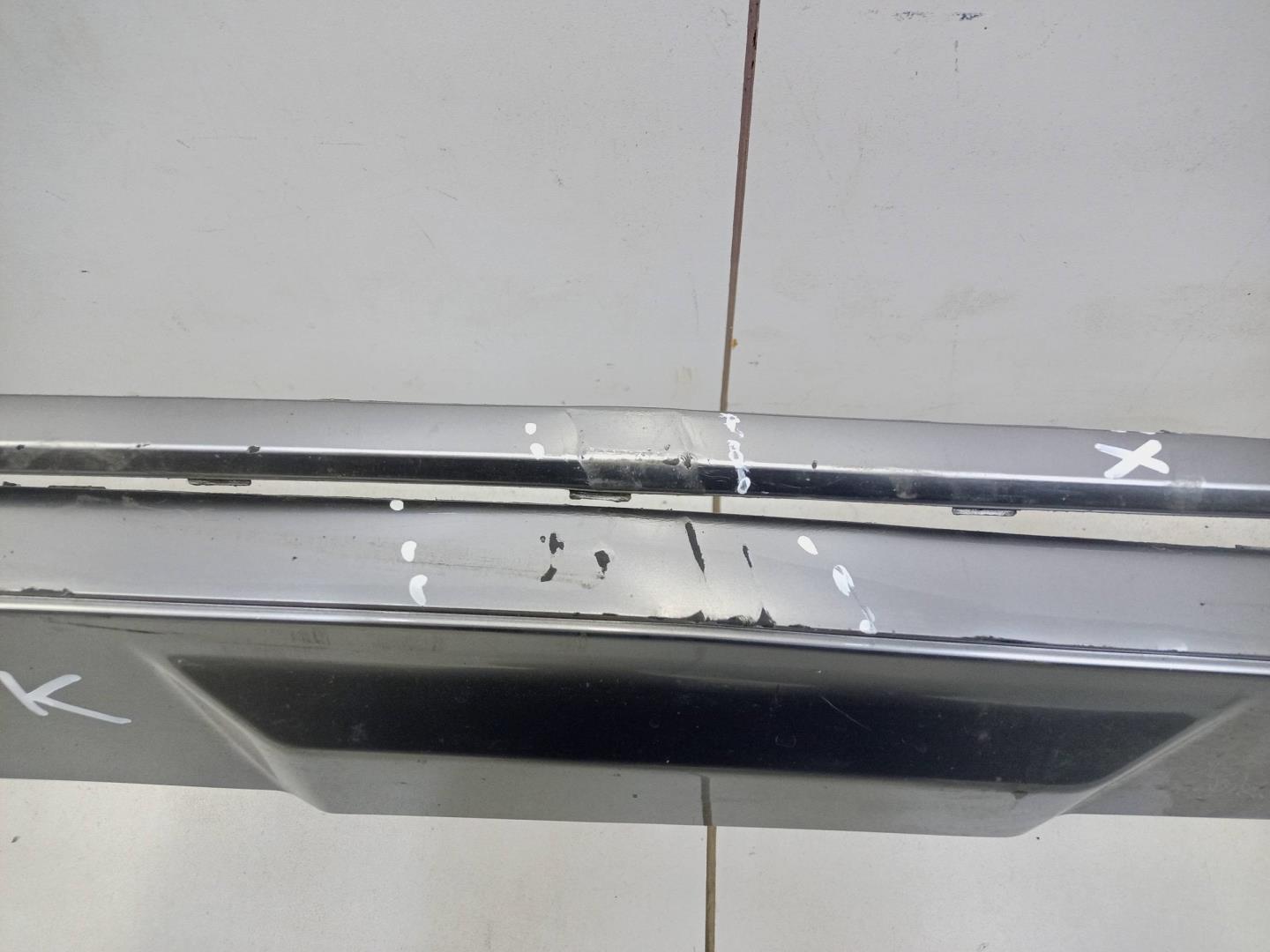 Накладка заднего бампера