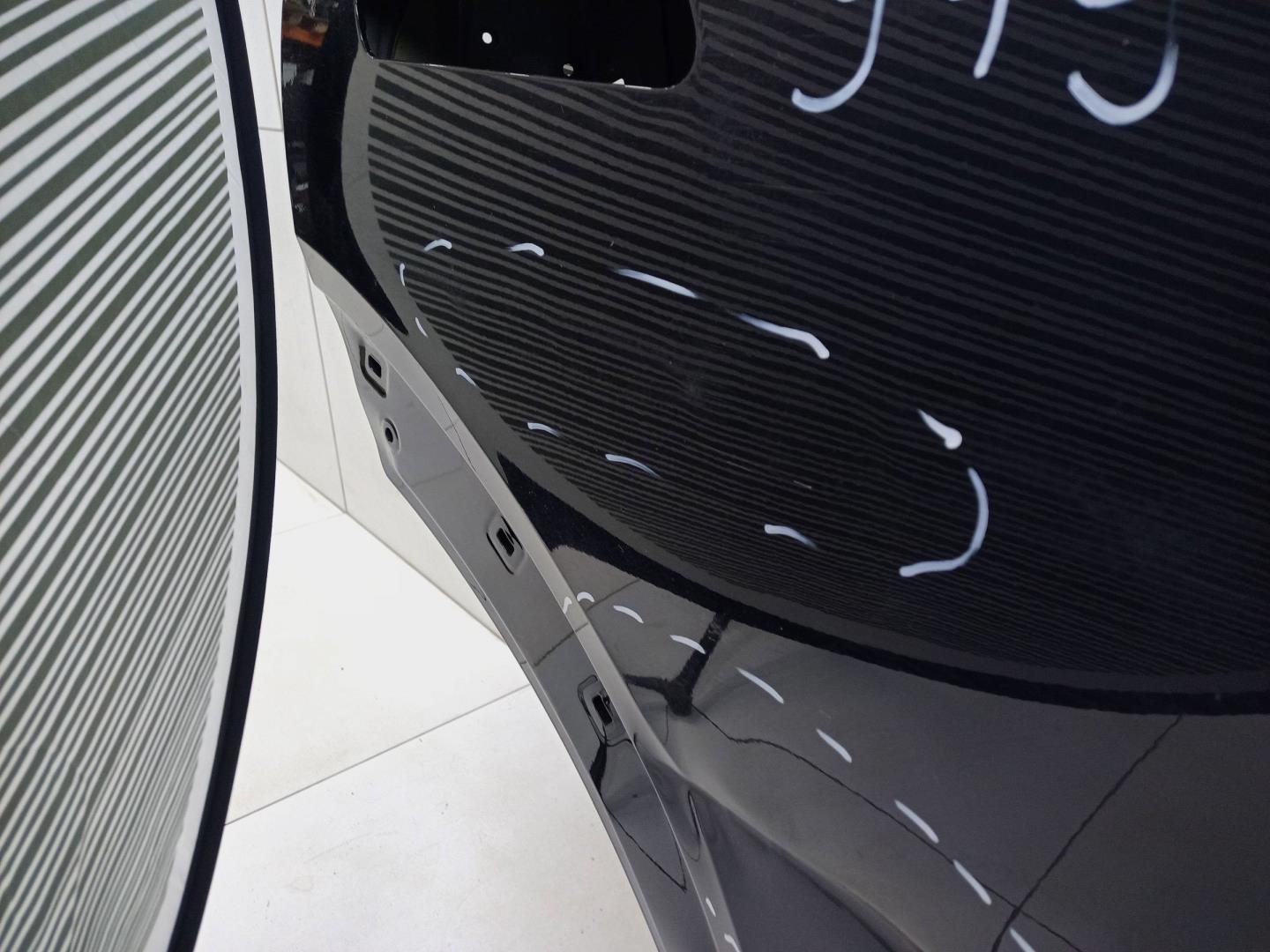 Дверь задняя правая