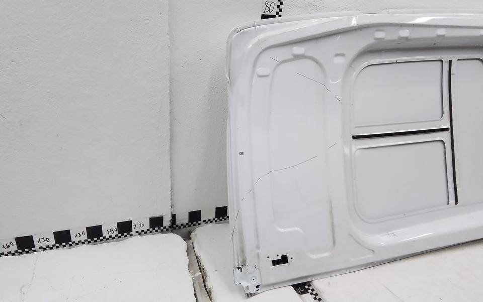 Дверь задняя левая