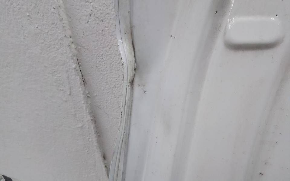 Дверь задняя левая