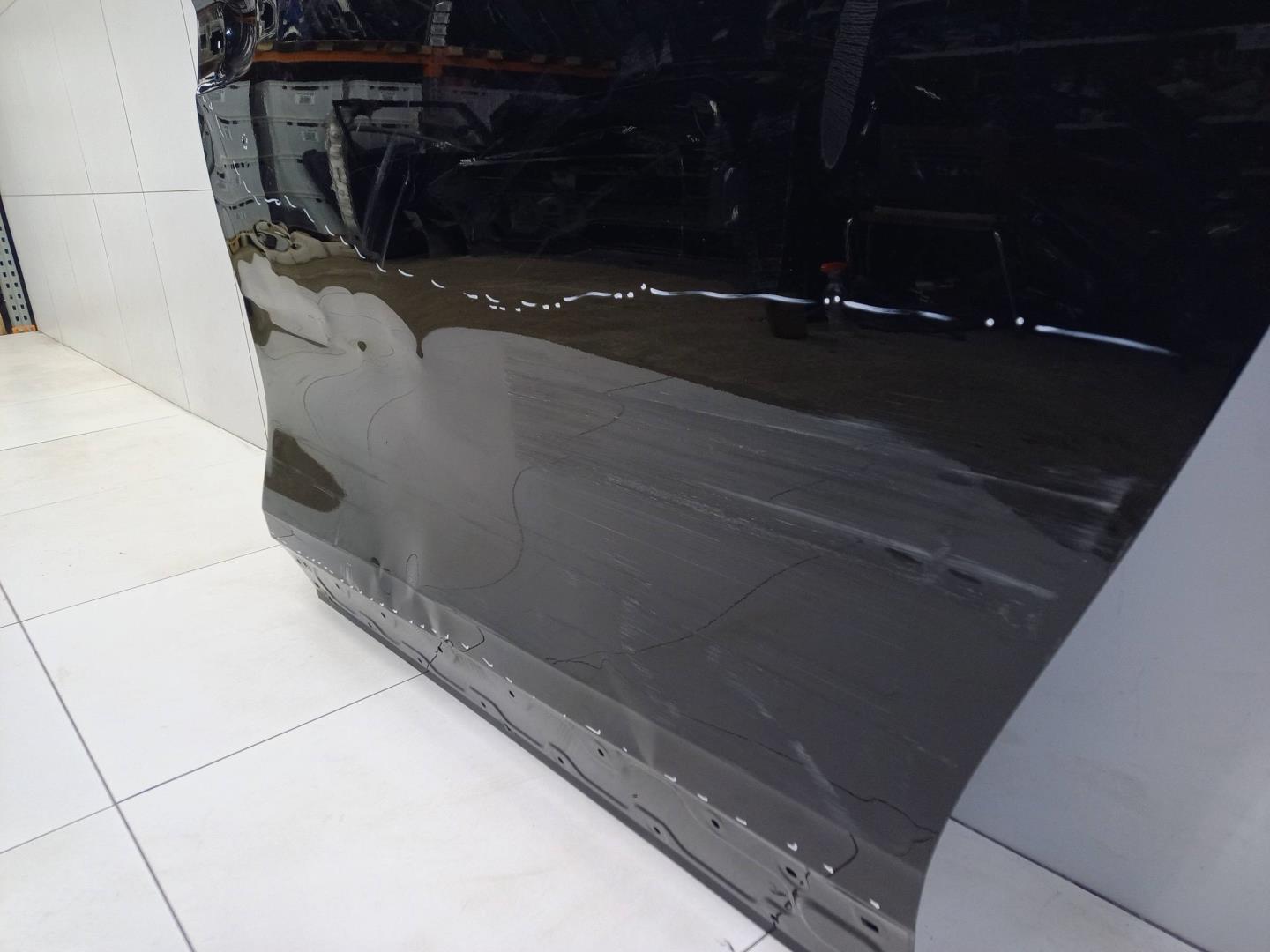 Дверь задняя левая