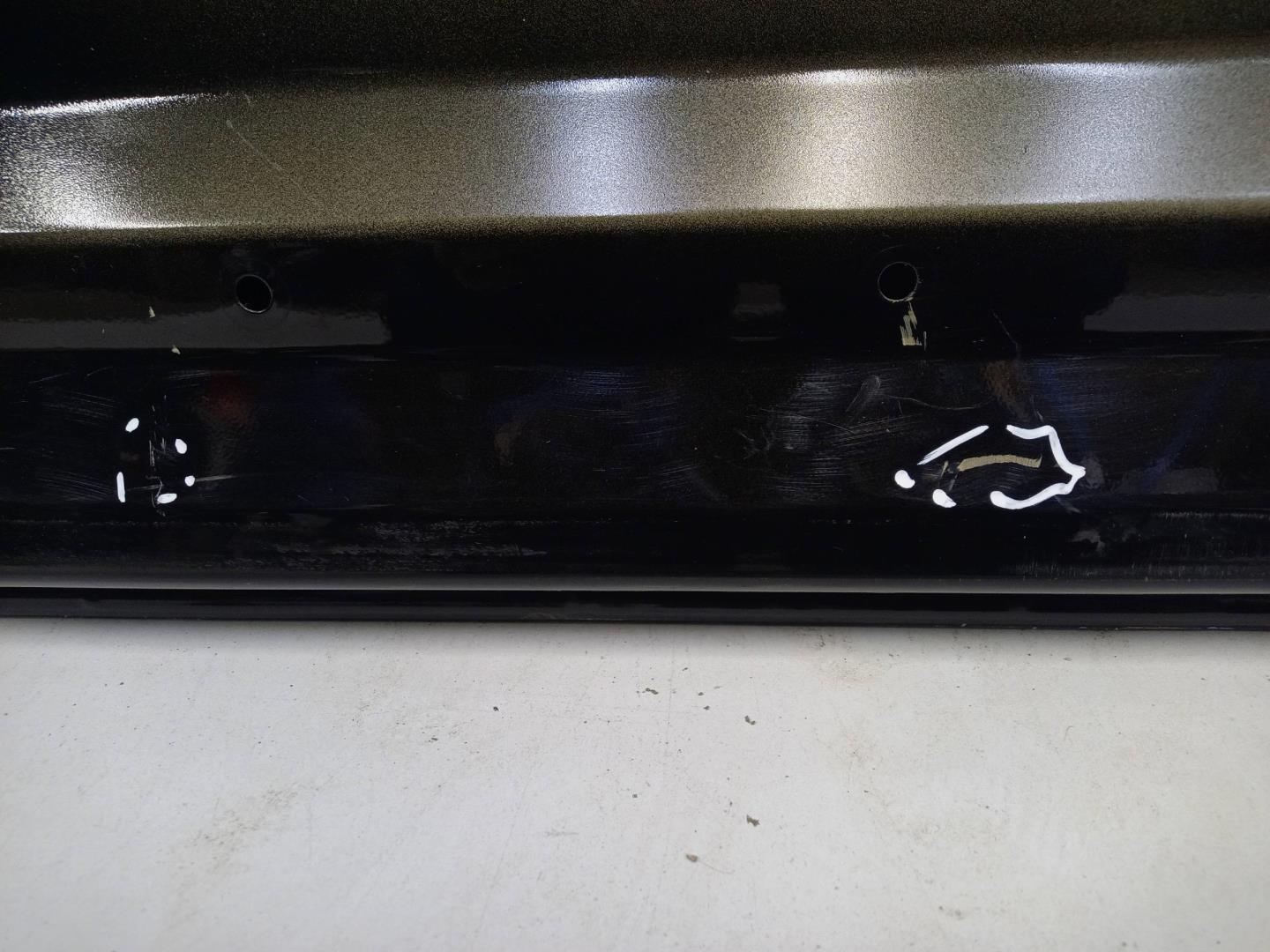 Дверь задняя левая